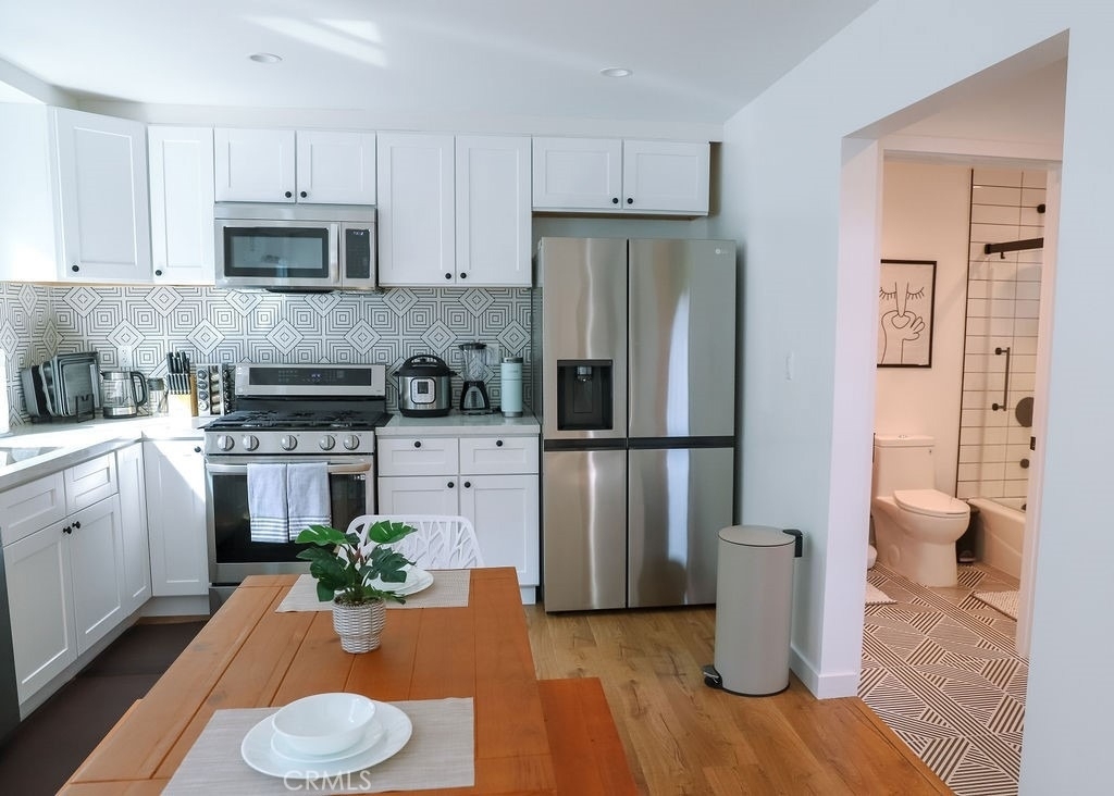 1219 N Alexandria Avenue - Photo 18