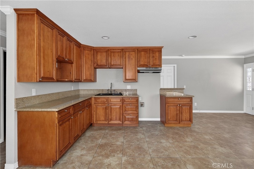 8720 Villa Drive - Photo 11