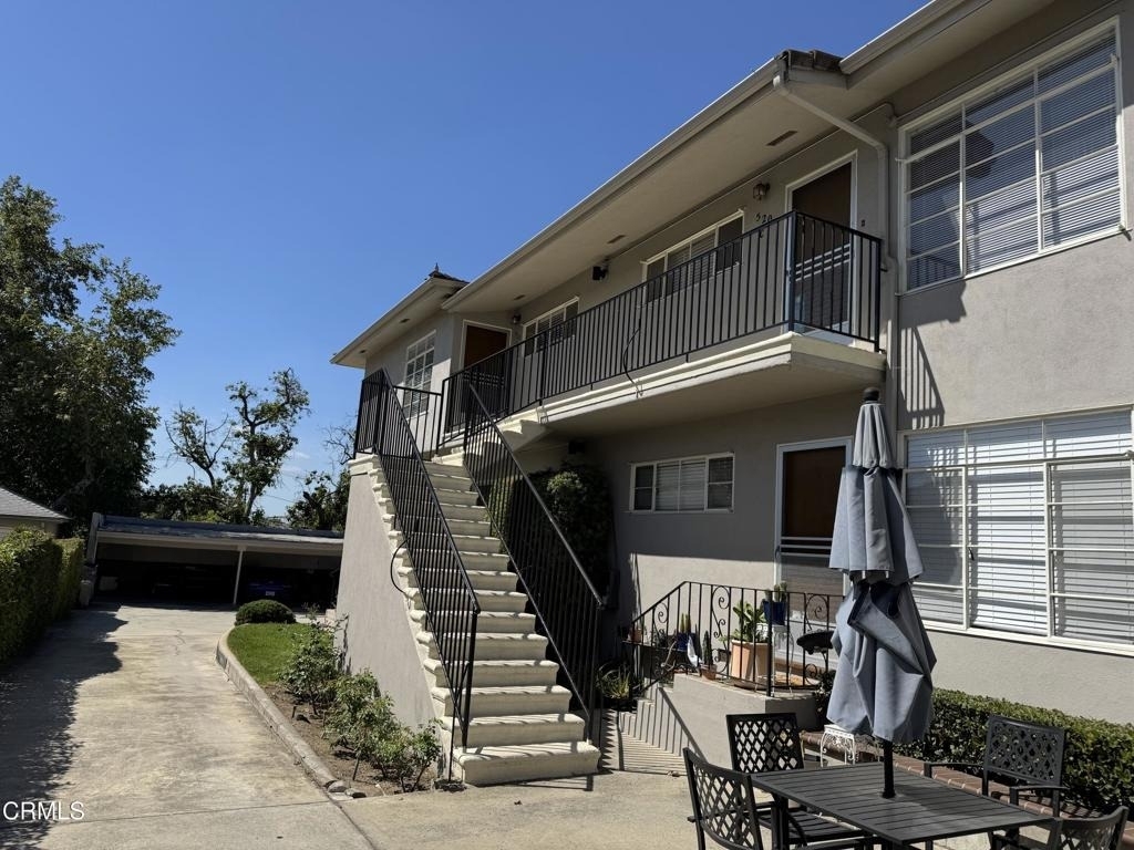 520 Linwood Avenue - Photo 1