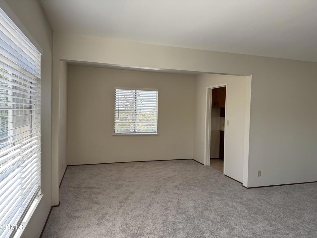 520 Linwood Avenue - Photo 3