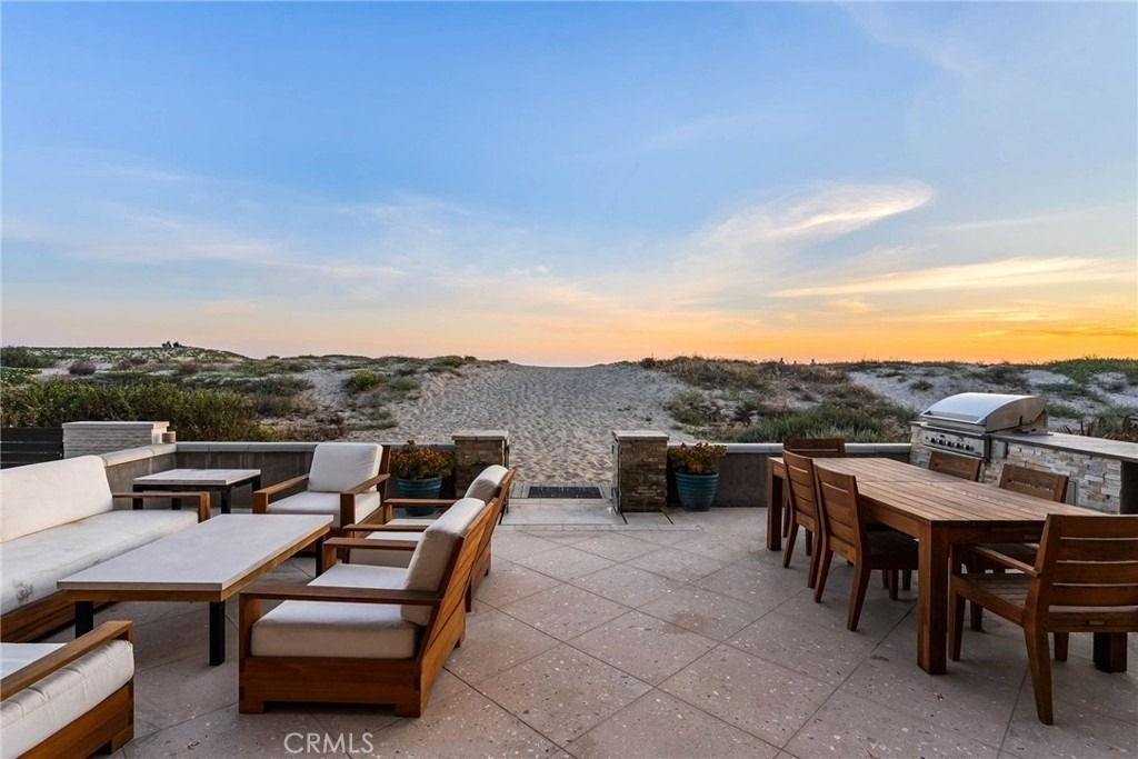 7304 W Oceanfront - Photo 32