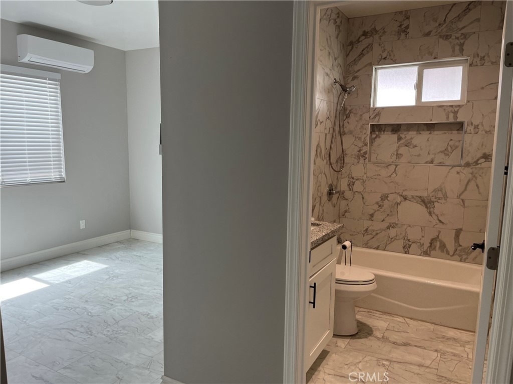 1723 Lincoln Avenue - Photo 1