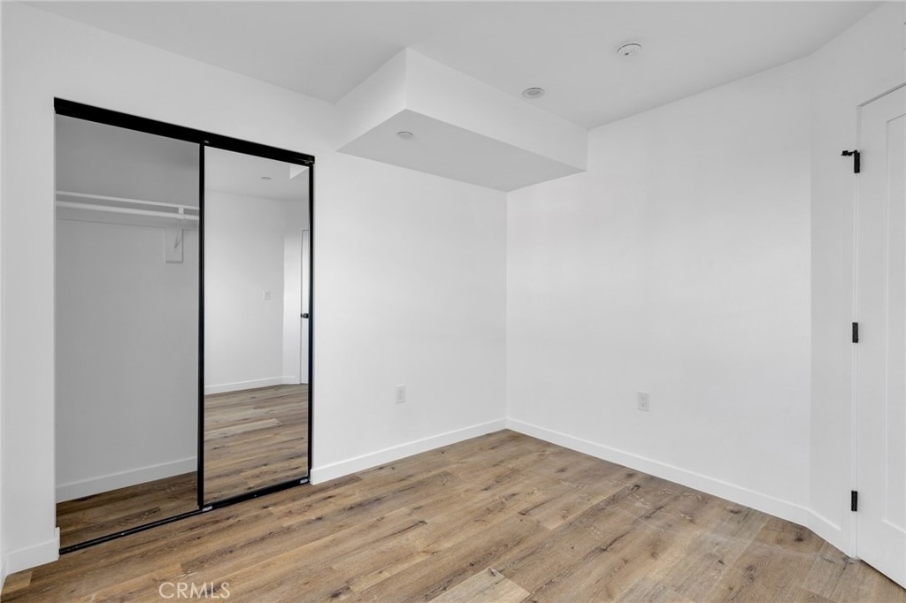 1736 Carmona Avenue - Photo 5