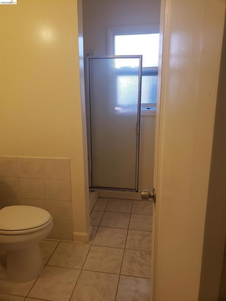 1402 Berkeley Way - Photo 3