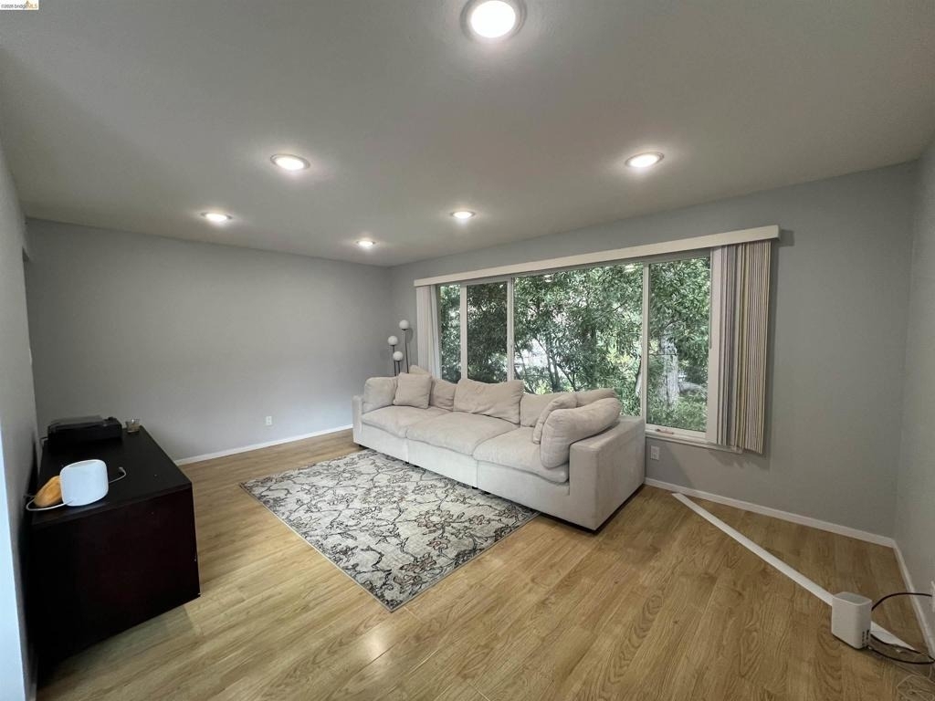 2636 Warring St - Photo 3