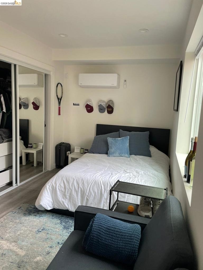 2624 Regent St - Photo 3