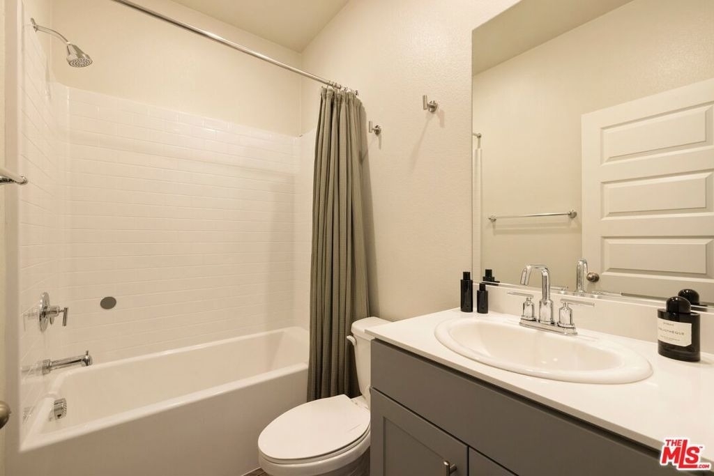 1716 Cayton Loop - Photo 7