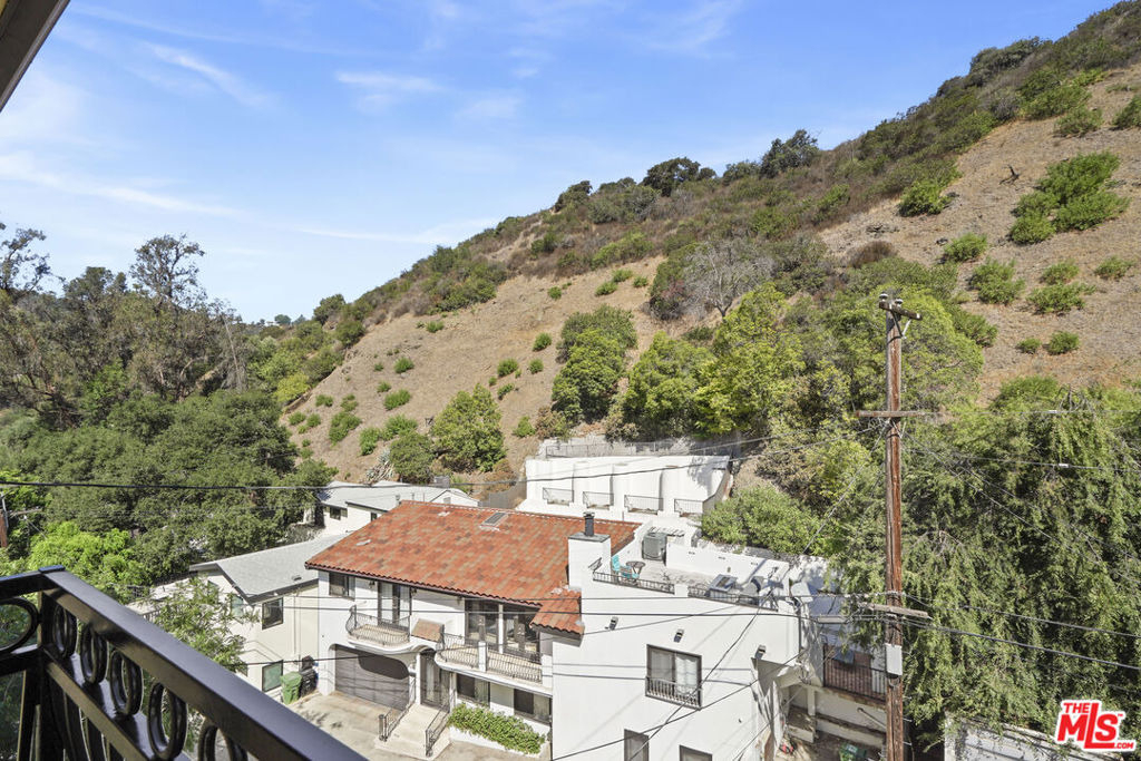 9842 Portola Drive - Photo 41