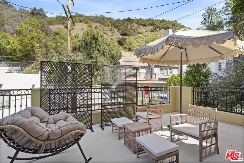9842 Portola Drive - Photo 15