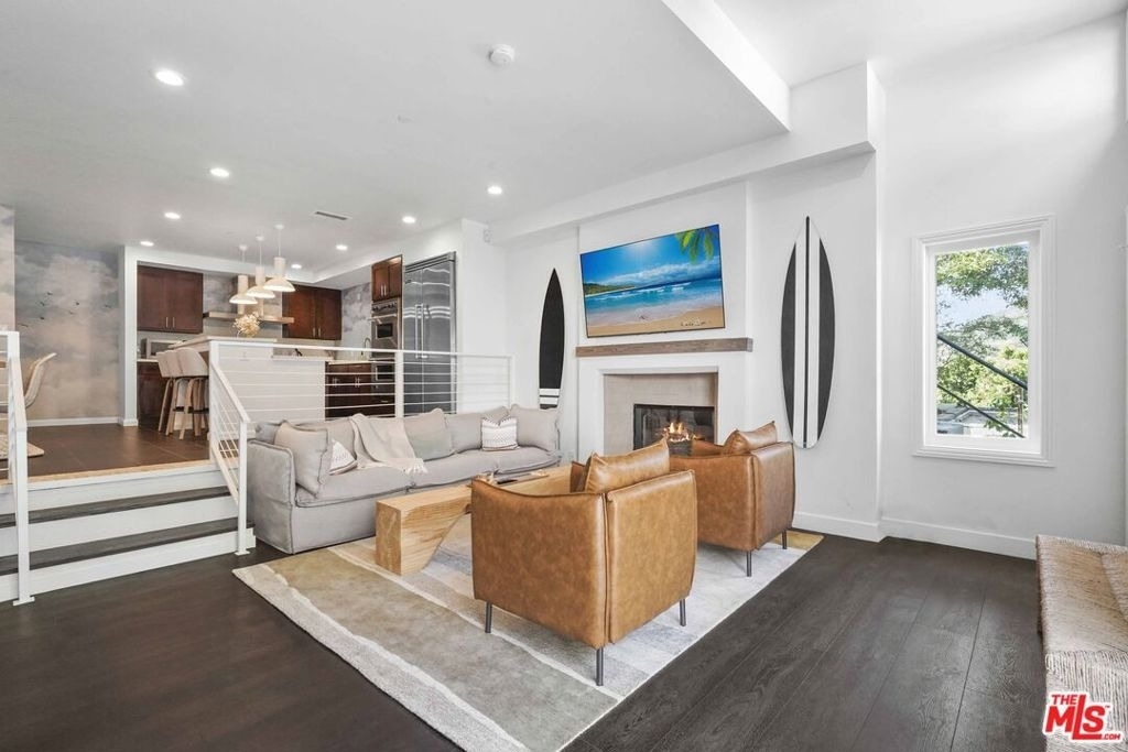 9842 Portola Drive - Photo 4