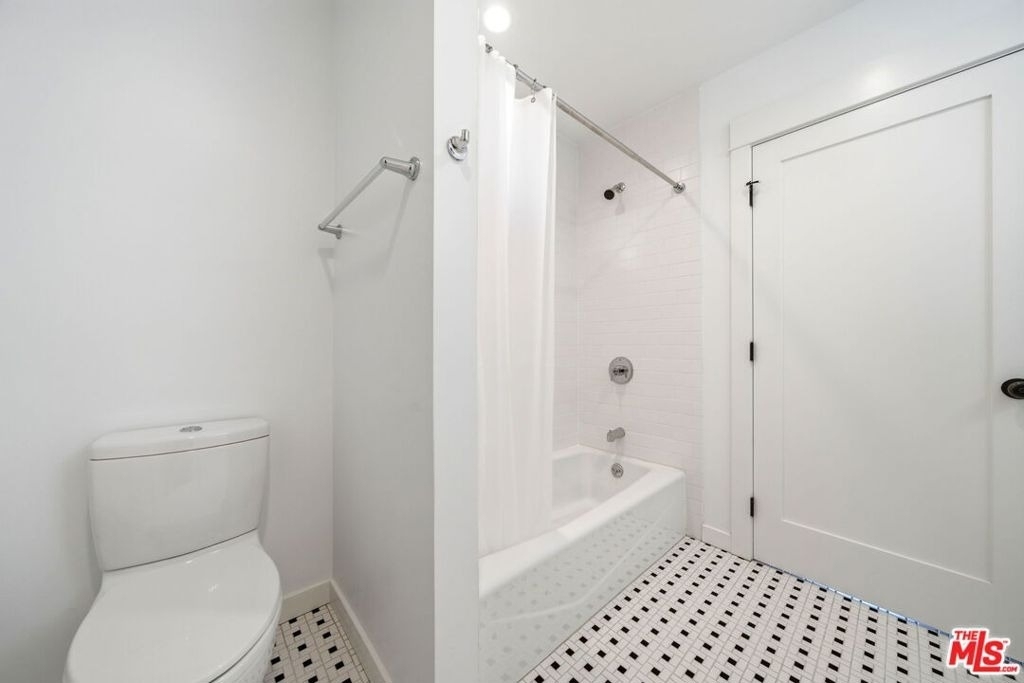 1741 N Avenue 46 - Photo 15