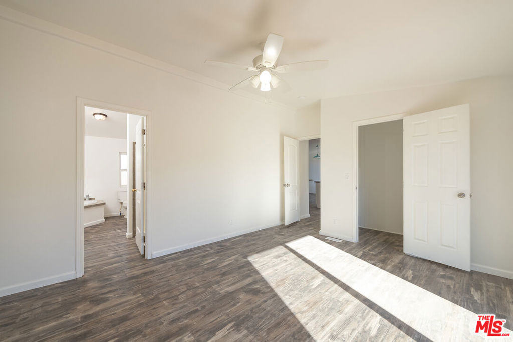 45999 South Drive - Photo 10