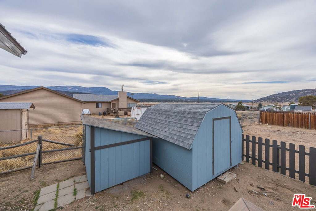 45999 South Drive - Photo 31