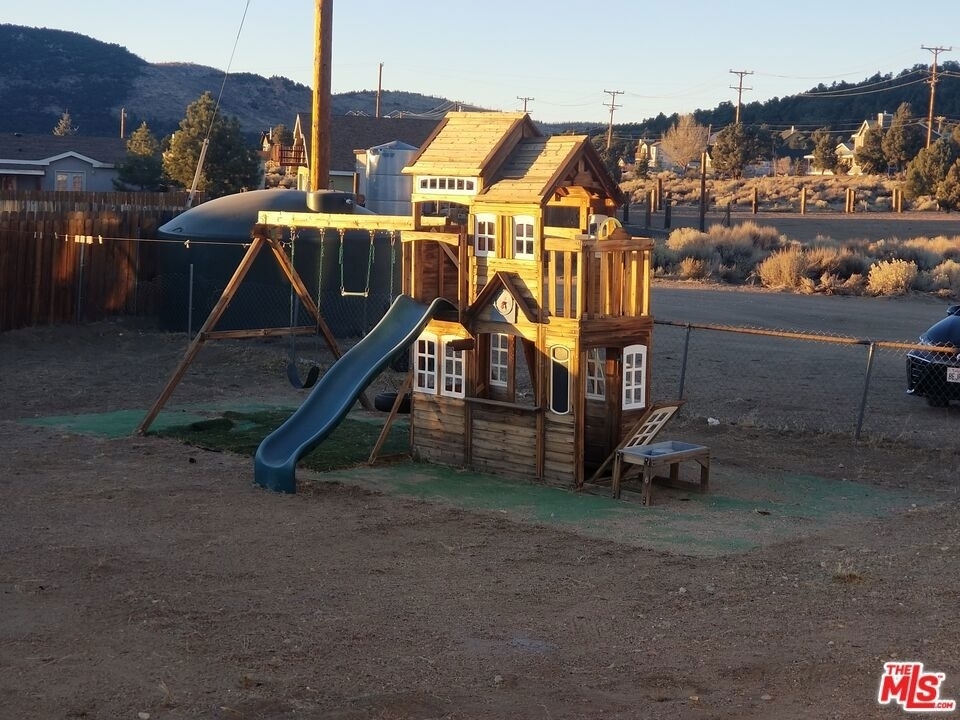 45999 South Drive - Photo 24