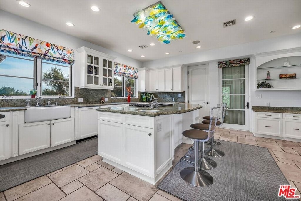 3110 Benedict Canyon Drive - Photo 33