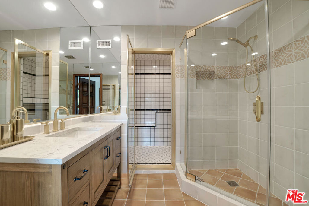 10160 Cielo Drive - Photo 26