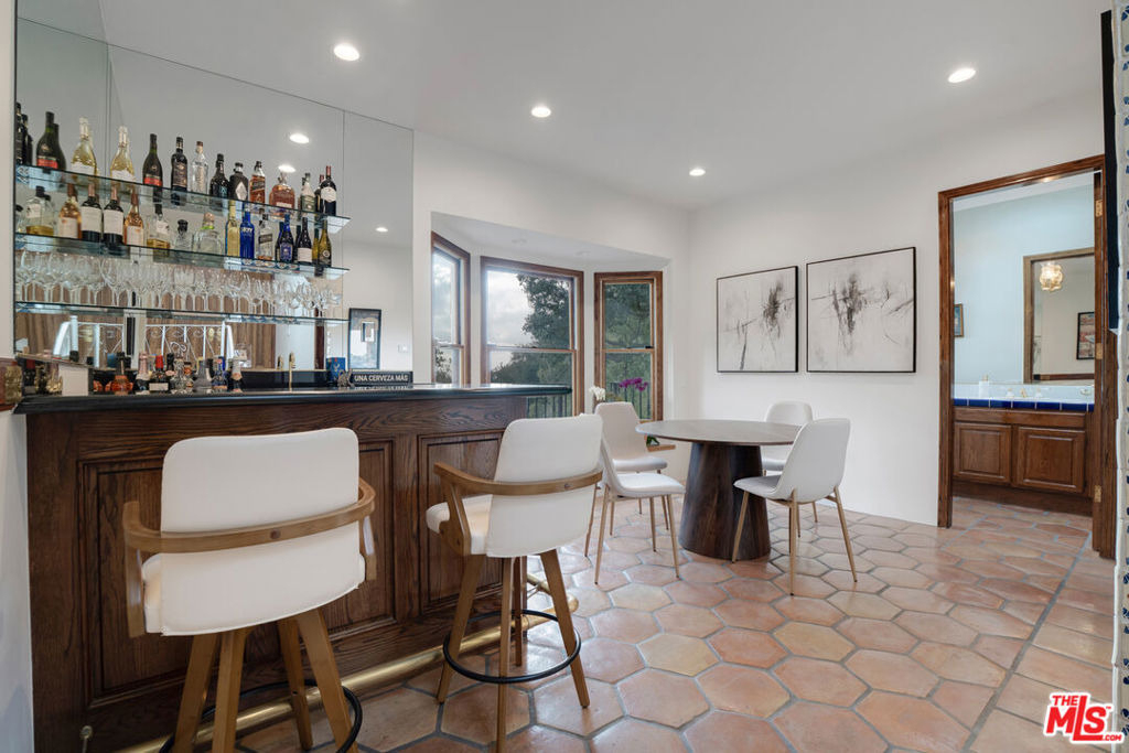 10160 Cielo Drive - Photo 9