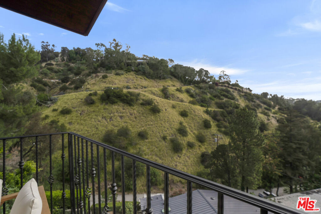 10160 Cielo Drive - Photo 34