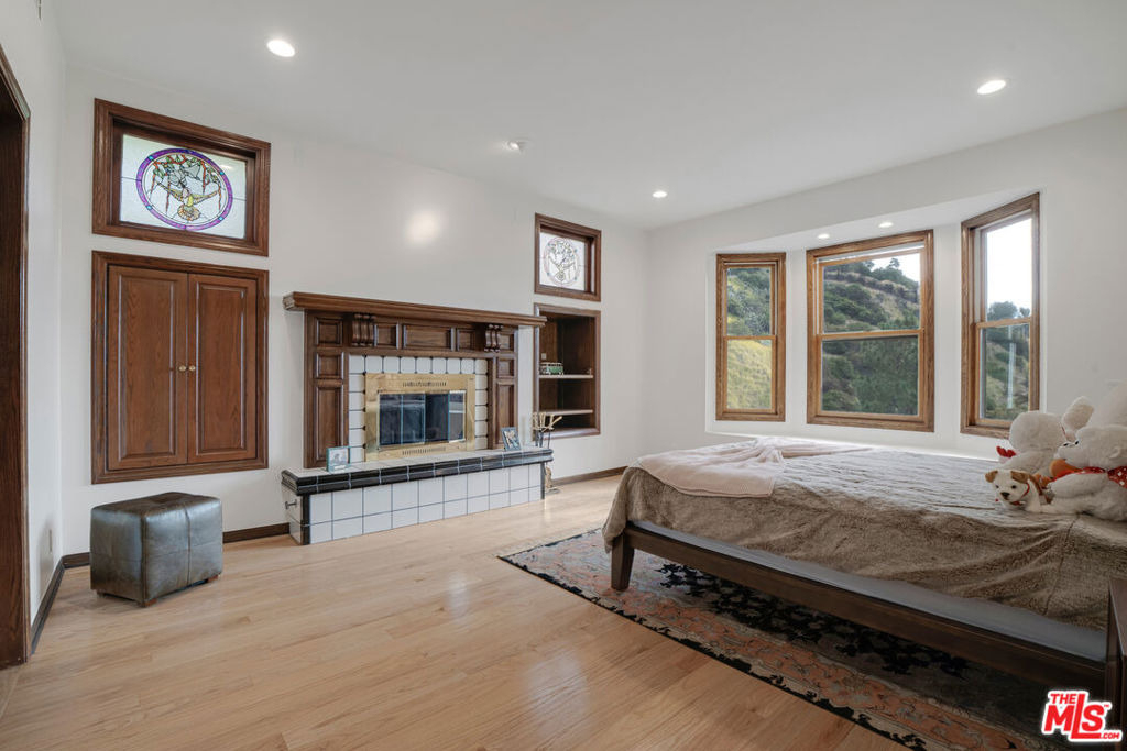 10160 Cielo Drive - Photo 12