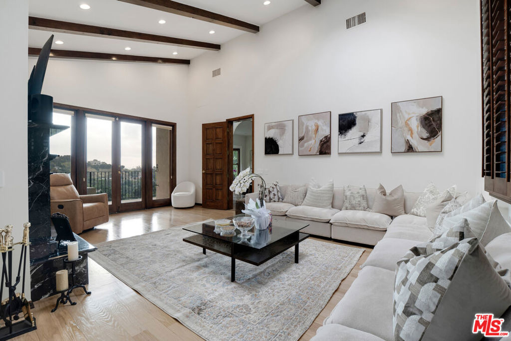 10160 Cielo Drive - Photo 8