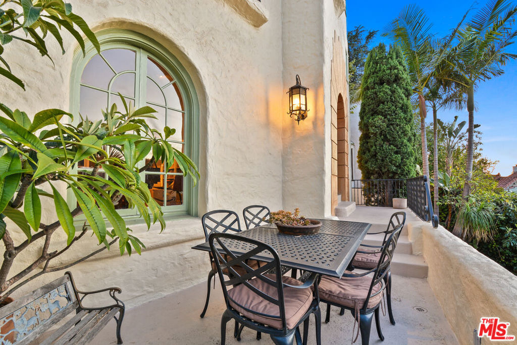 6717 Whitley Terrace - Photo 11