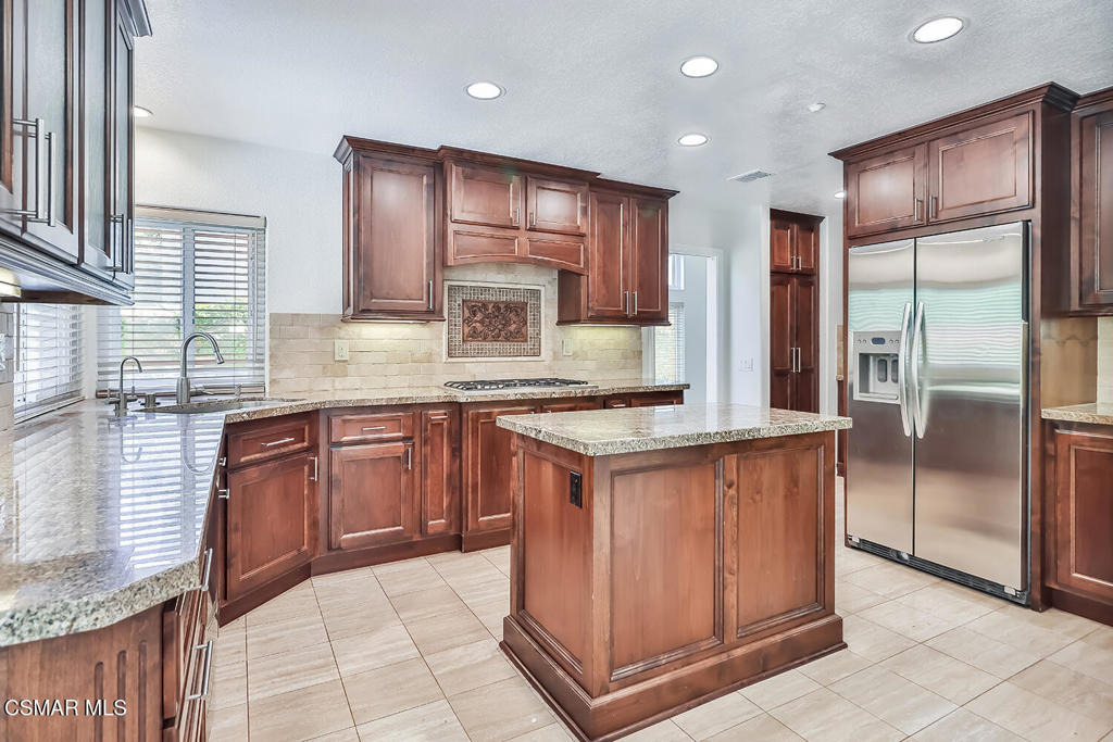5618 Silver Valley Avenue - Photo 9