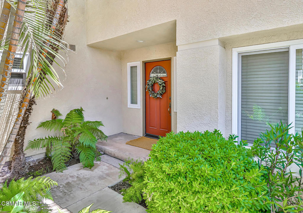 5618 Silver Valley Avenue - Photo 1