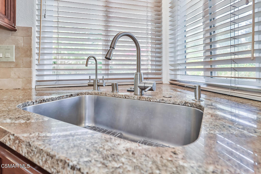 5618 Silver Valley Avenue - Photo 13