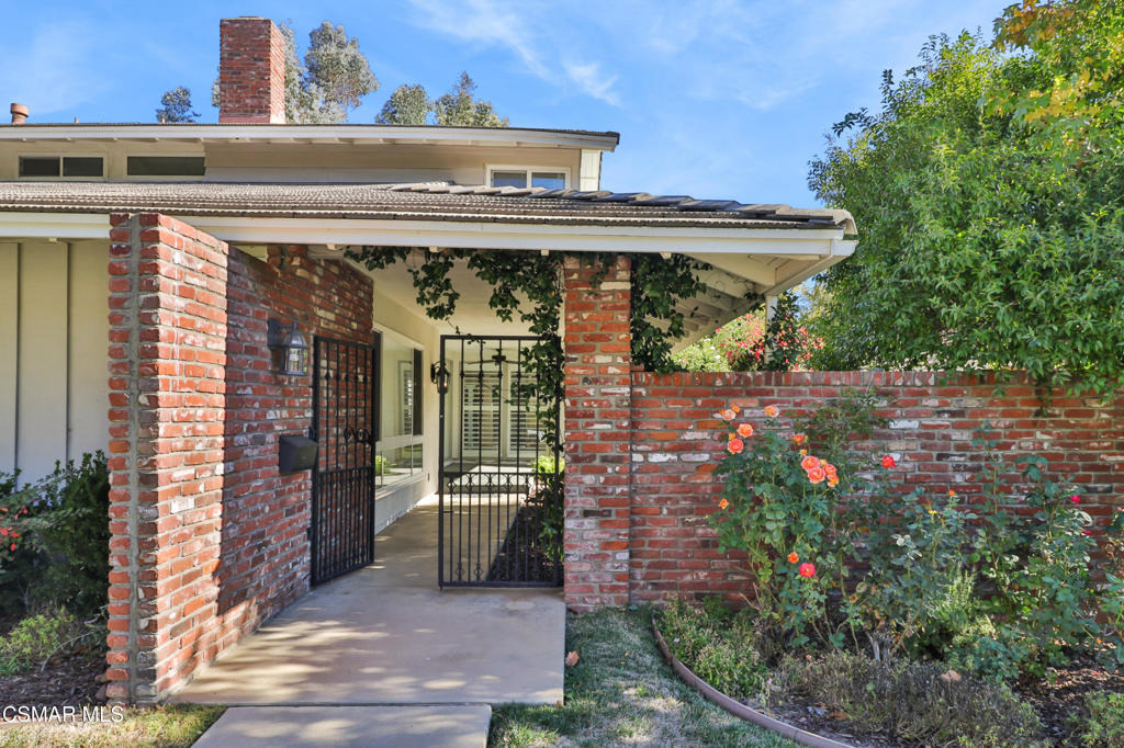 1164 Galesmore Court - Photo 2