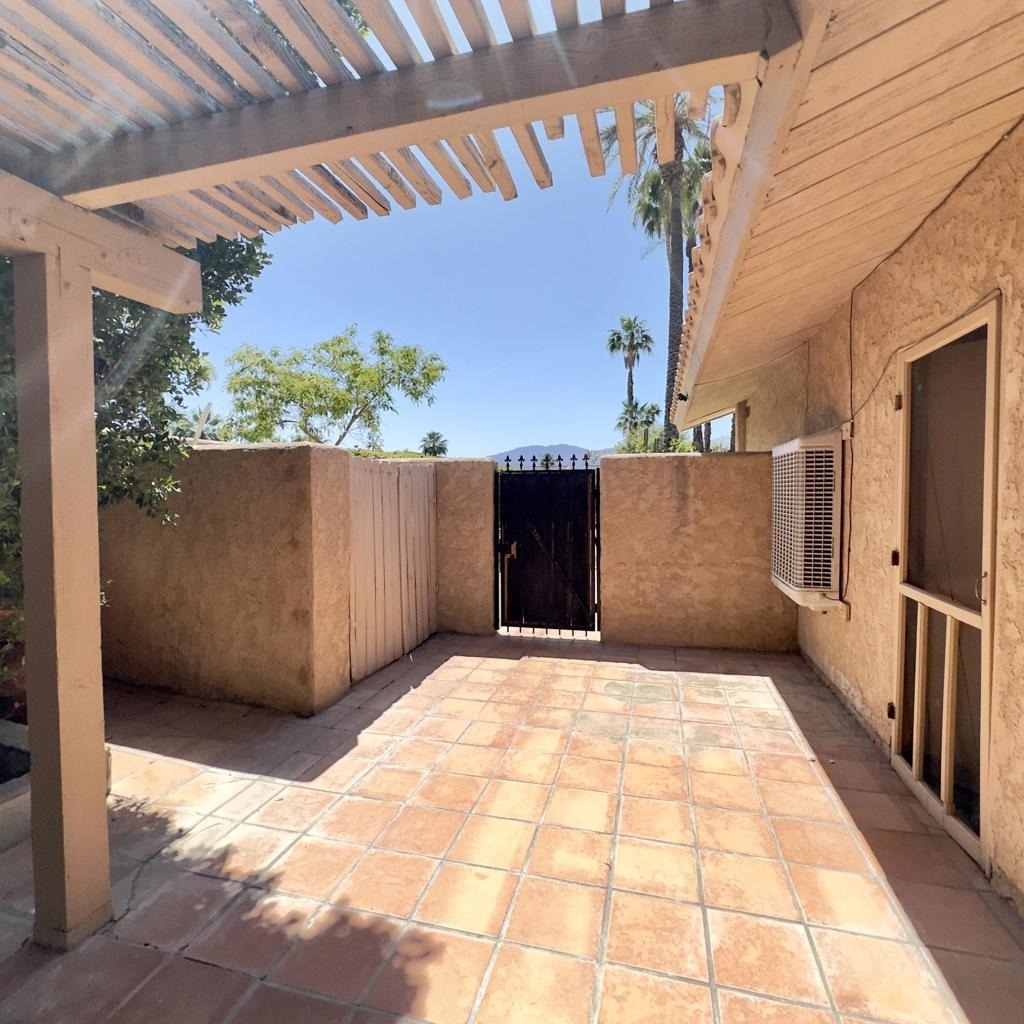 40064 Silktree Court - Photo 25
