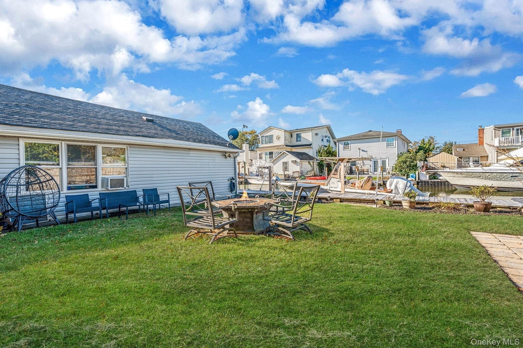 504 Fire Island Avenue - Photo 15