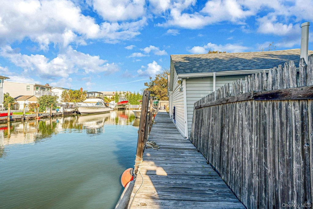 504 Fire Island Avenue - Photo 17
