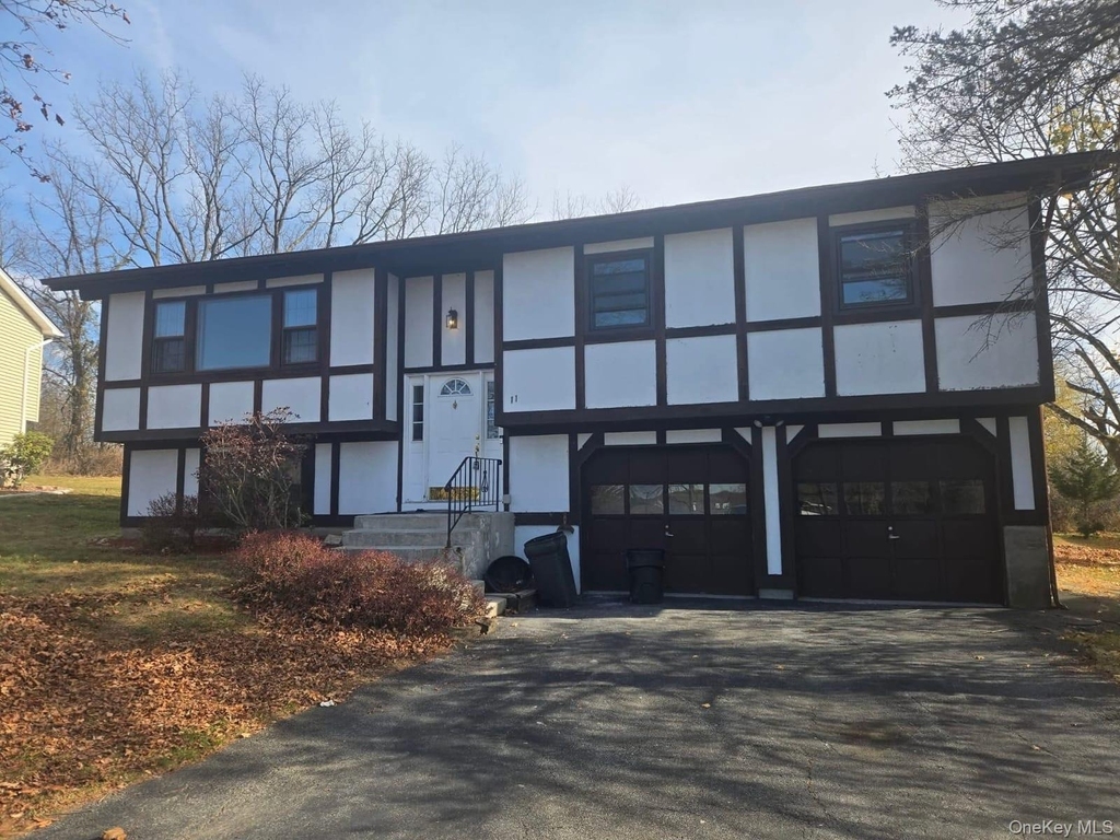 11 Ethan Circle - Photo 0