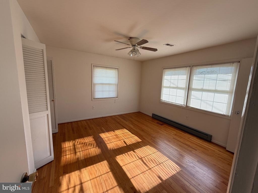 1667 Monroe Bay Circle - Photo 3
