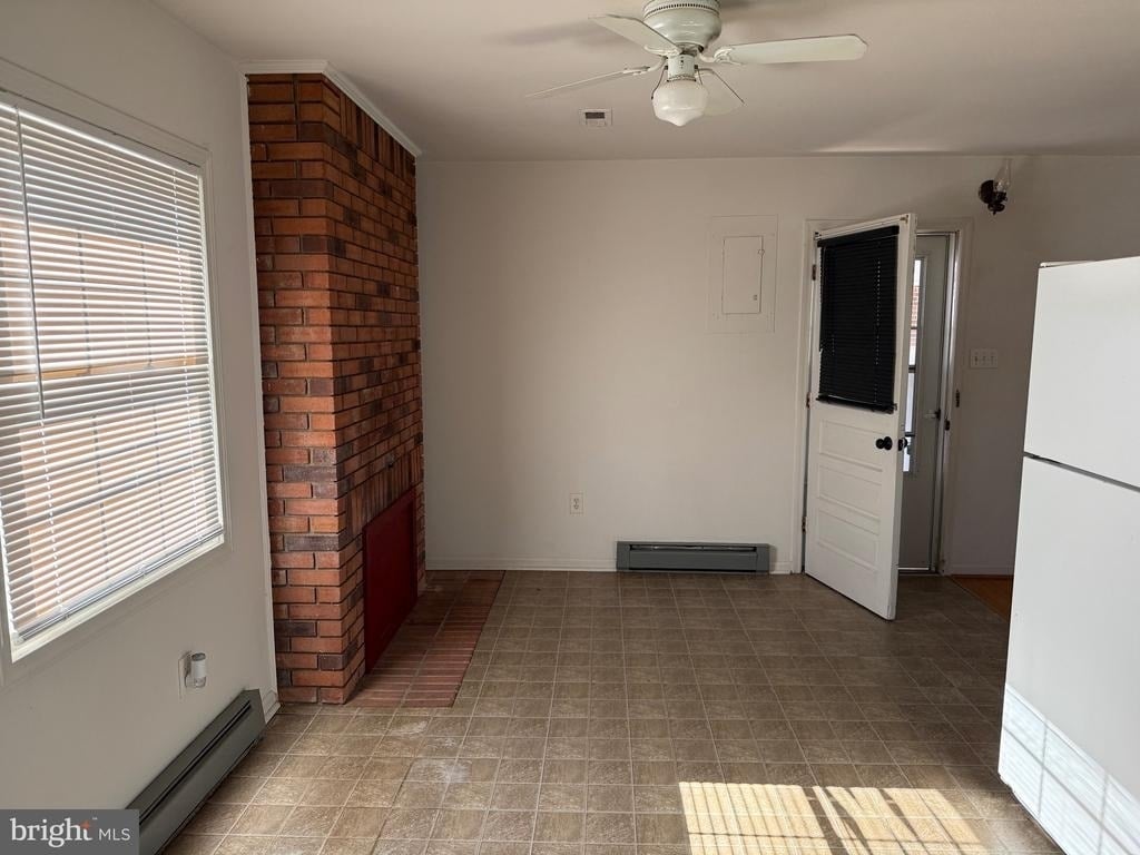 1667 Monroe Bay Circle - Photo 1