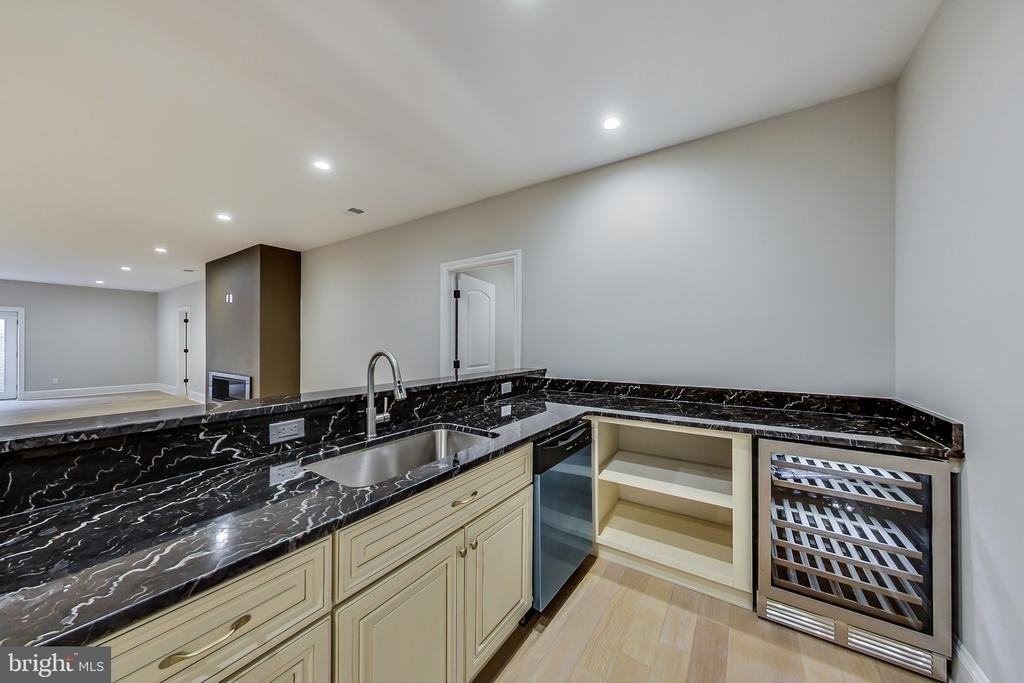3104 Sleepy Hollow Road - Photo 47