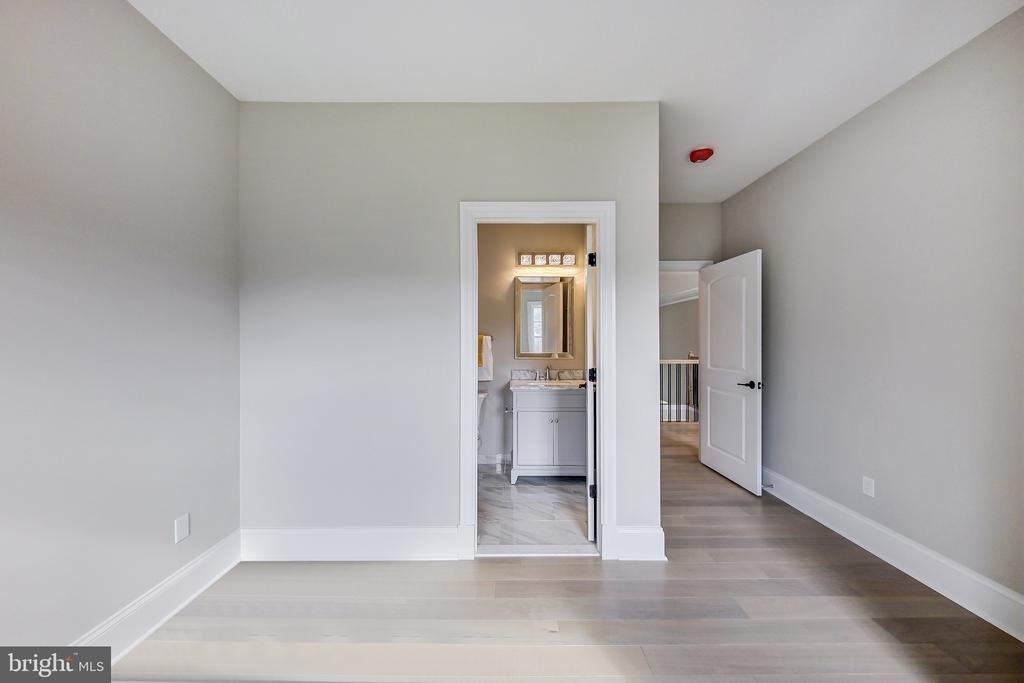 3104 Sleepy Hollow Road - Photo 43
