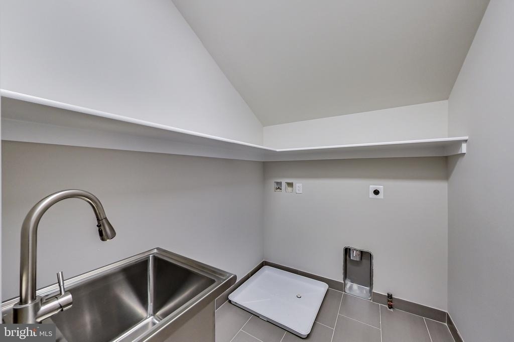 3104 Sleepy Hollow Road - Photo 48