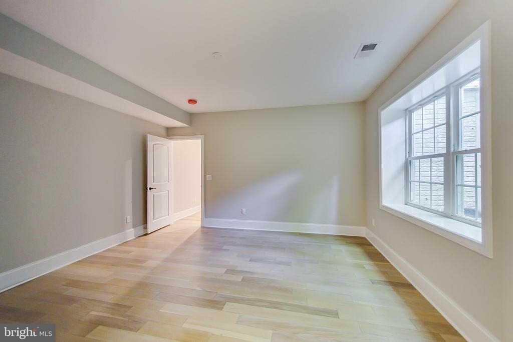 3104 Sleepy Hollow Road - Photo 79