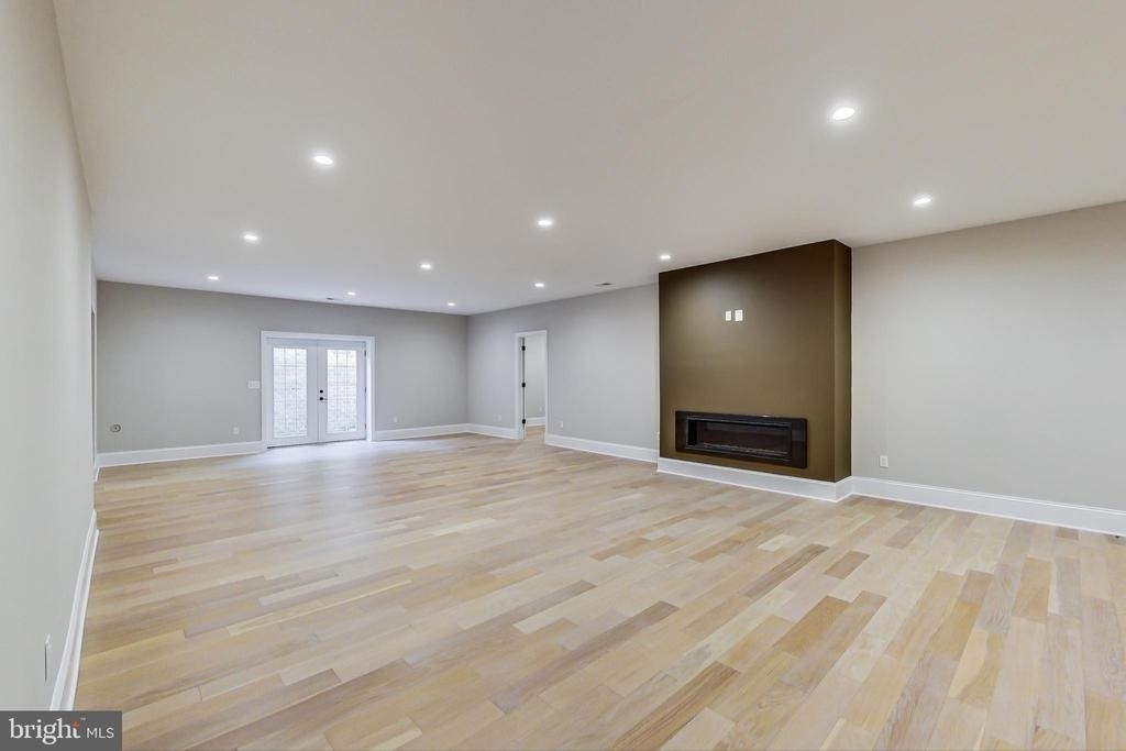 3104 Sleepy Hollow Road - Photo 30