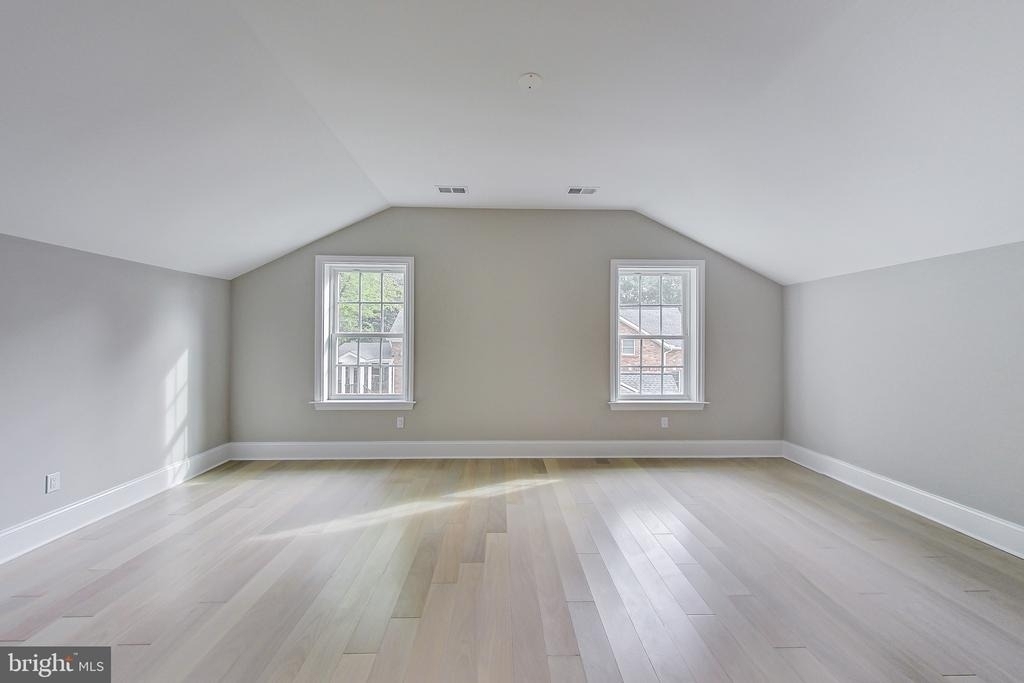 3104 Sleepy Hollow Road - Photo 29