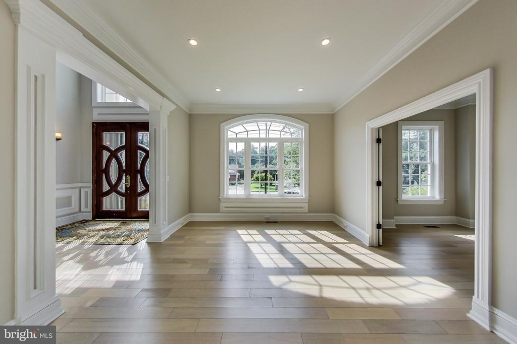3104 Sleepy Hollow Road - Photo 3