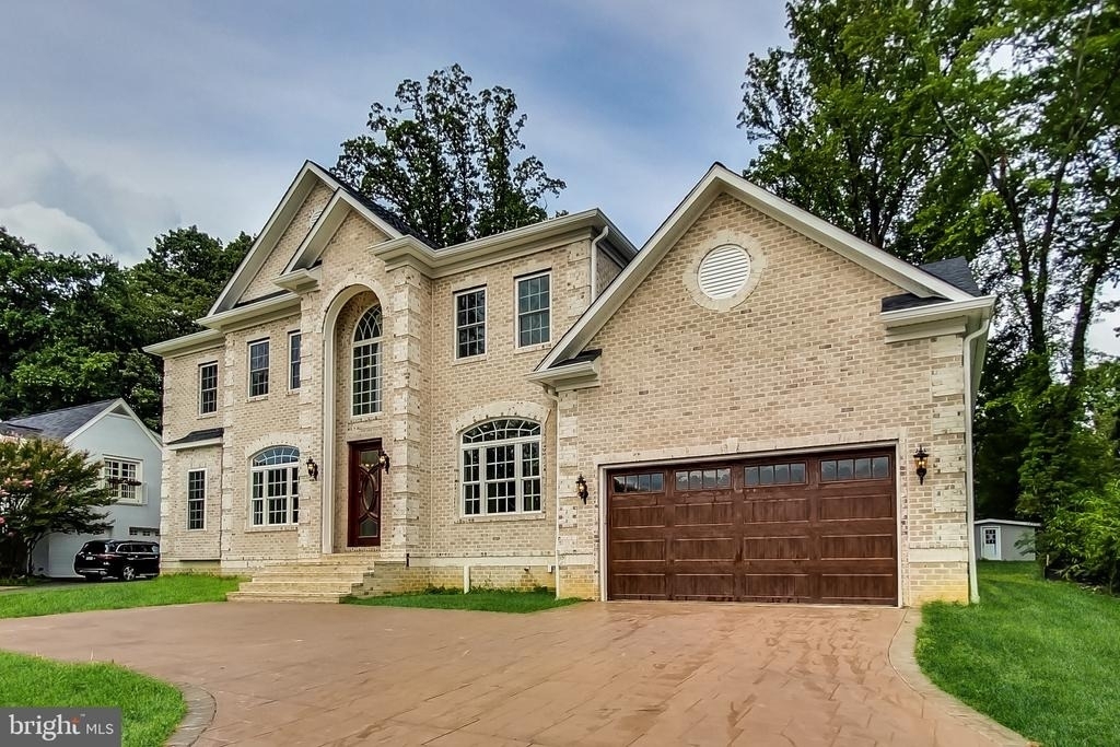 3104 Sleepy Hollow Road - Photo 1