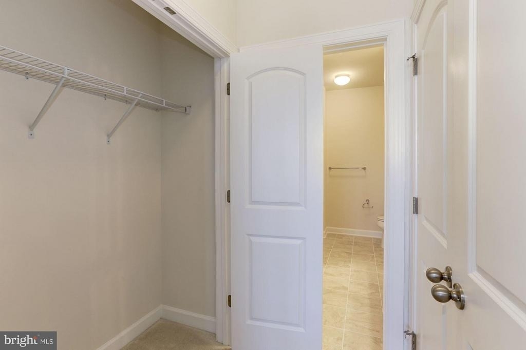 13740 Endeavour Drive - Photo 11