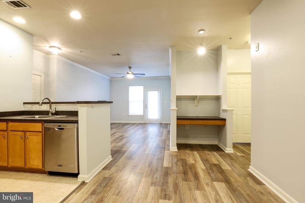 5123 Travis Edward Way - Photo 9