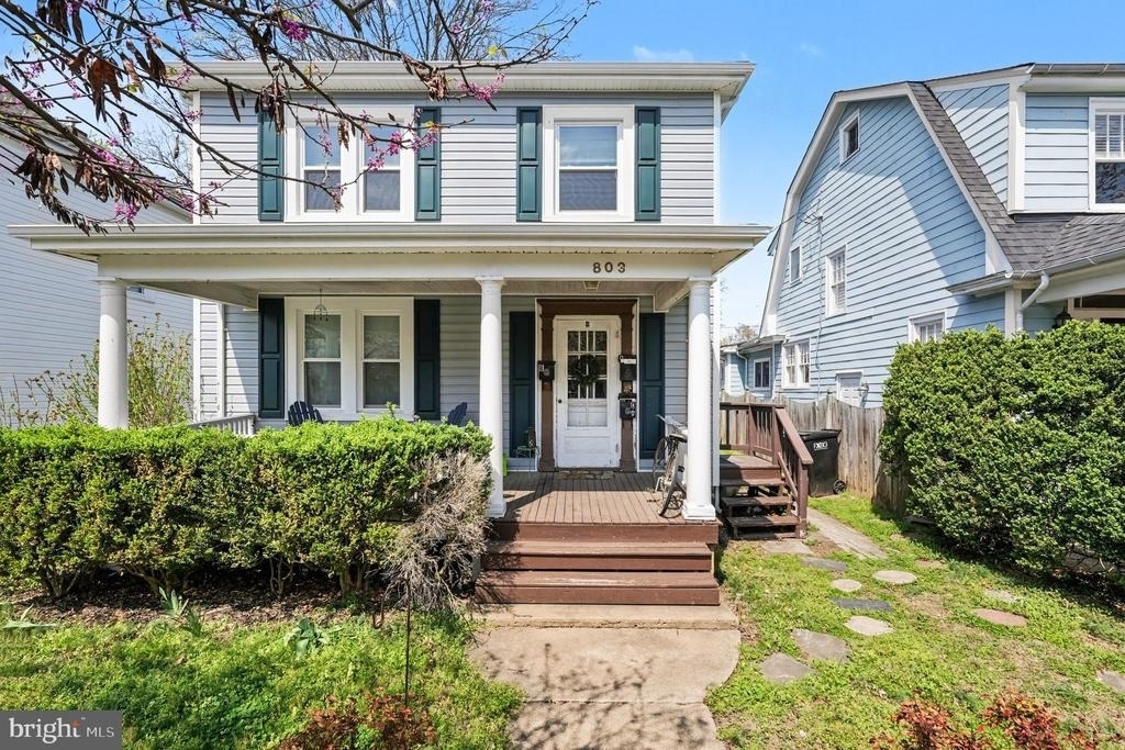 803 Wolfe Street - Photo 0