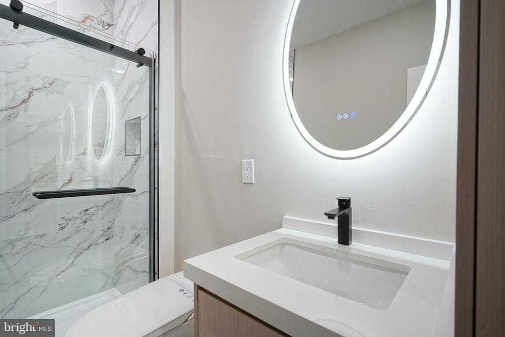 4432 Wingate Street - Photo 28