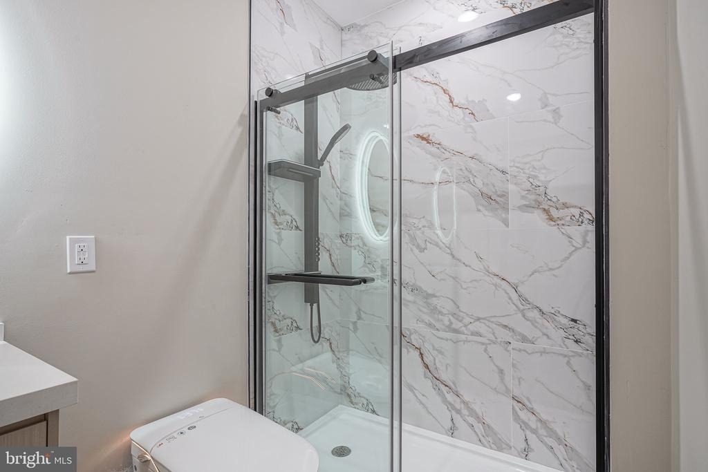 4432 Wingate Street - Photo 13