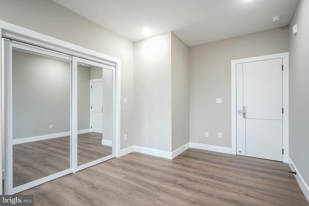 4432 Wingate Street - Photo 24