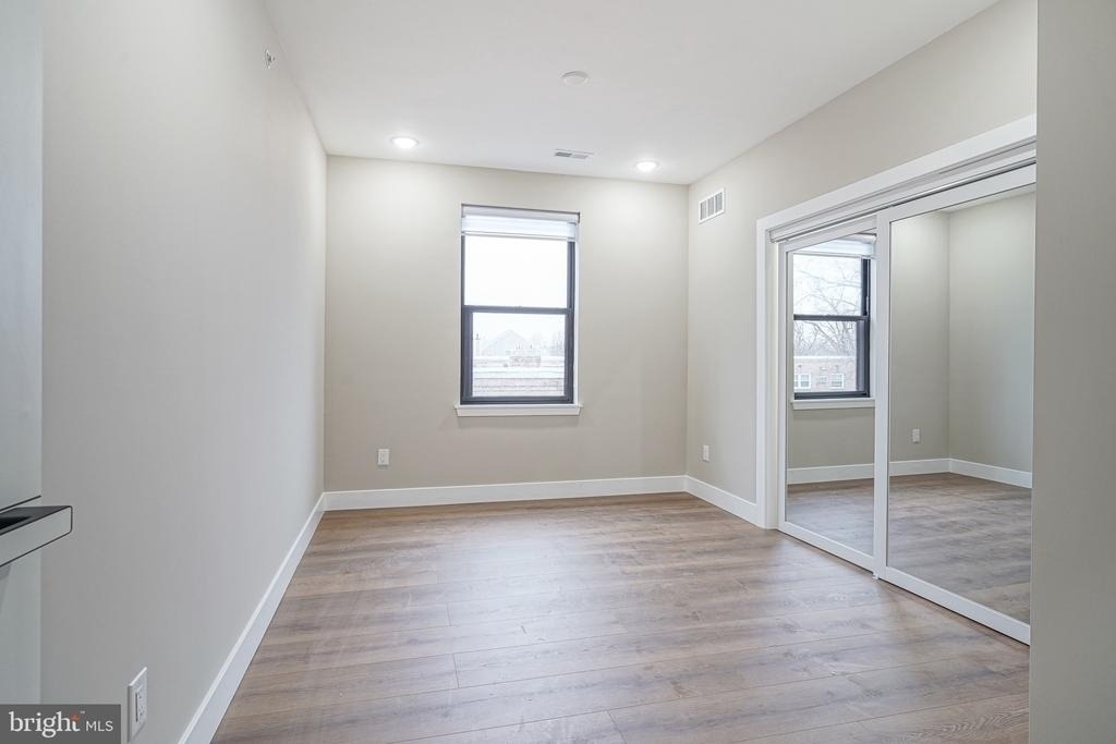 4432 Wingate Street - Photo 22